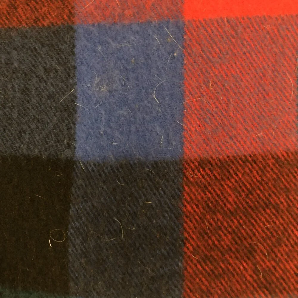🧣 Vintage Plaid Acrylic Scarf — Made in Korea (RN 51914)